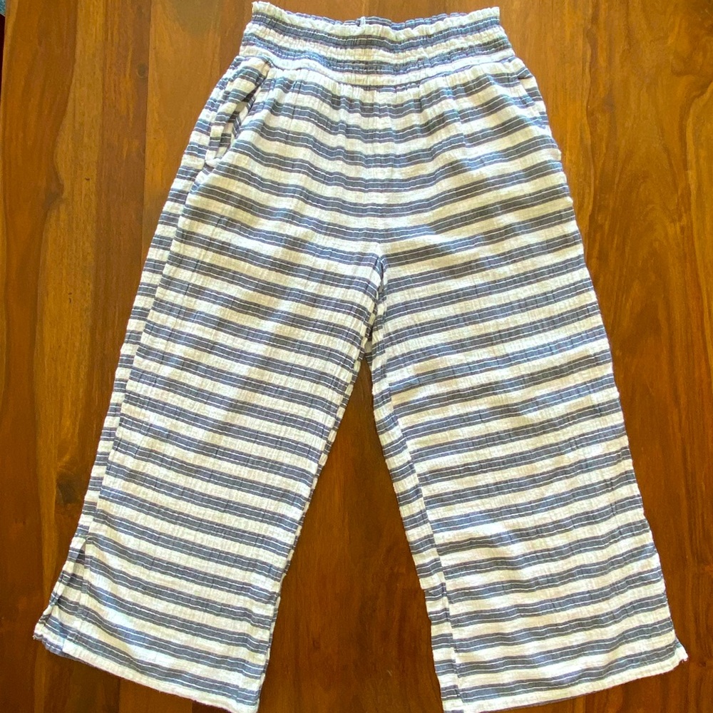 AERIE Wide-leg Crop Beach Pant in Blue Stripe